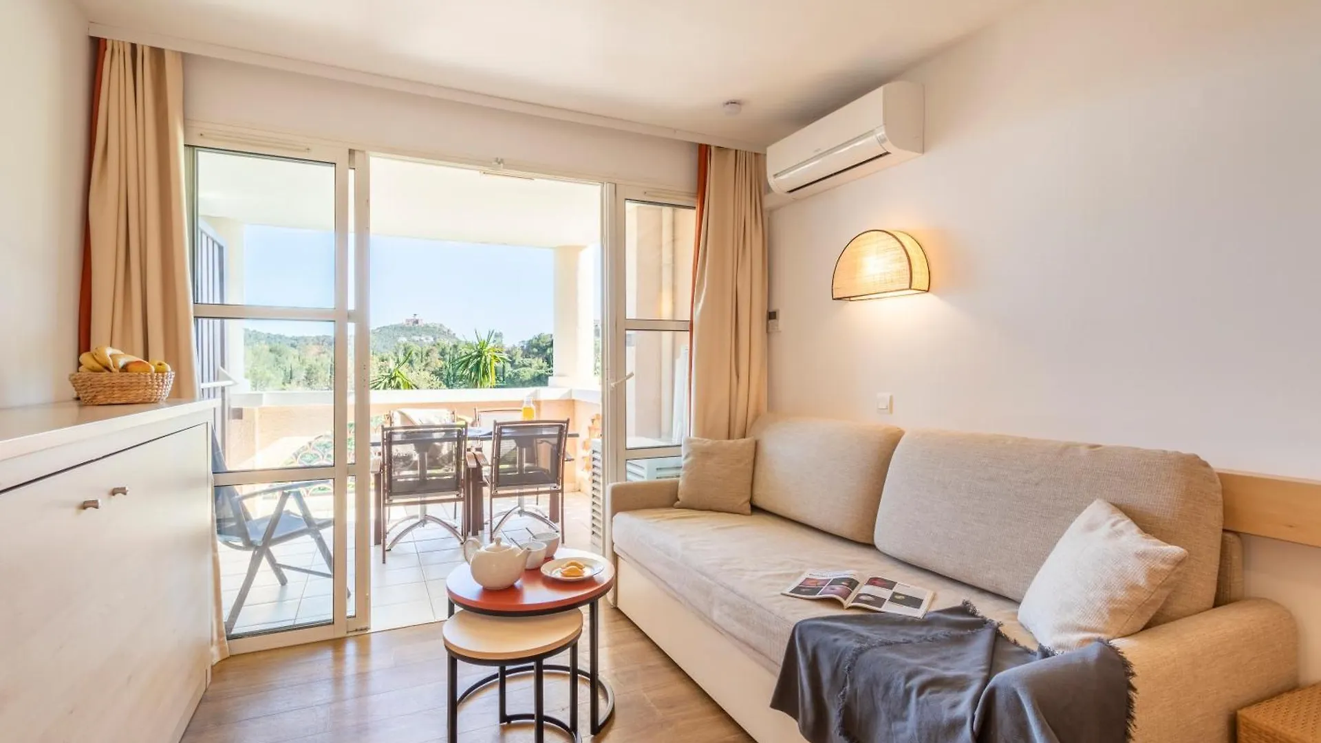 *** Ferienpark Village Pierre & Vacances Cap Esterel - Saint Raphael Village Frankreich